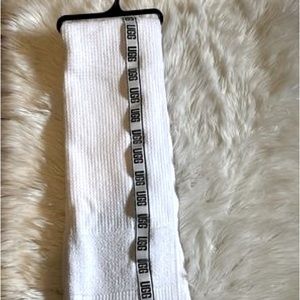 NEW Ugg Bath Towel